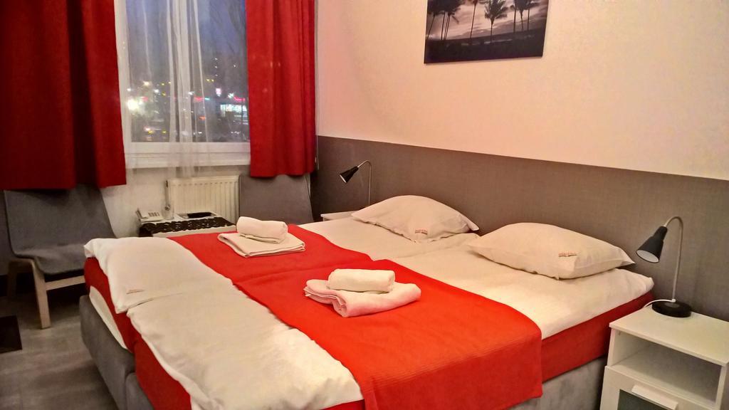 Hotel Kielce Bagian luar foto